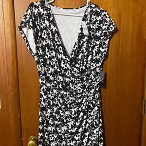 New York & Company Monochrome Floral Midi Dress